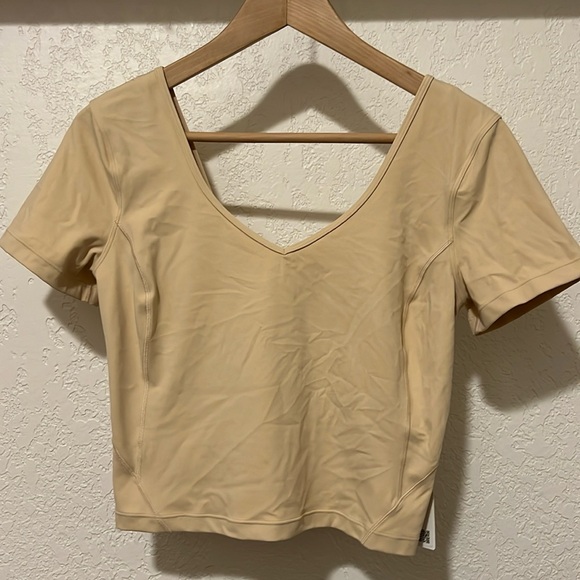 🆕 lululemon Align Tee Size 8 - Picture 1 of 4